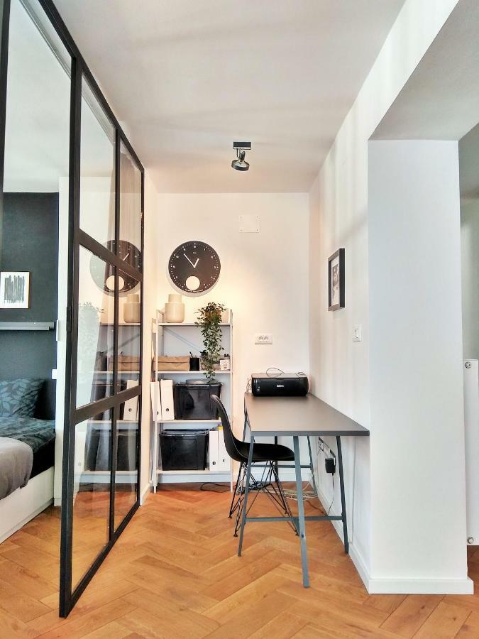 Poet'S Street Apartment Загреб Экстерьер фото